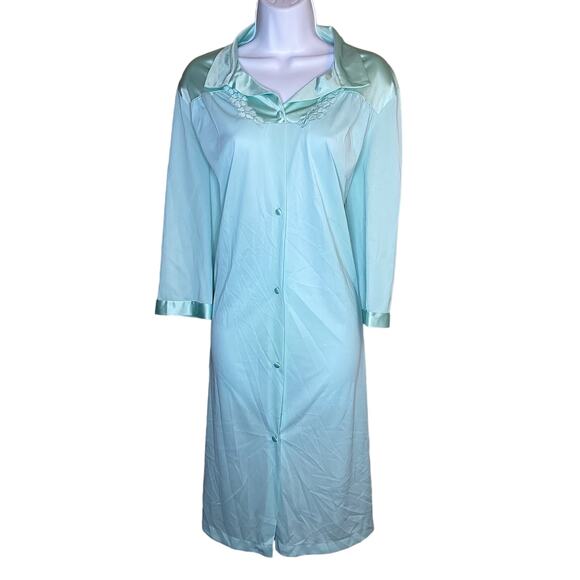 Vanity Fair Vtg L/S Nightgown Medium  Blue EUC Button Down Modest,Sleepwear - Picture 1 of 9